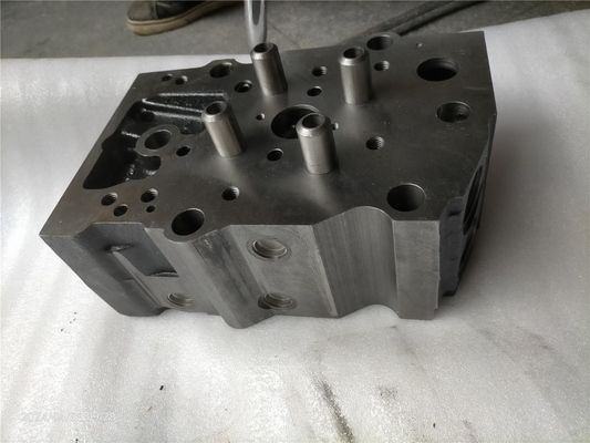 シリンダーヘッド Assy 3811985 KTA19 K19 4 バルブ用 ディーゼルエンジン